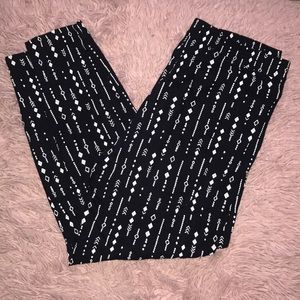 Loose Ankle Pants
